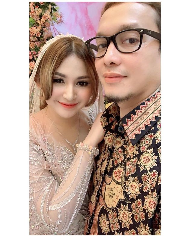 Accused of Being a Pelakor, Here are 10 Beautiful Photos of Selebgram 'Barbie' Winny Putri Lubis