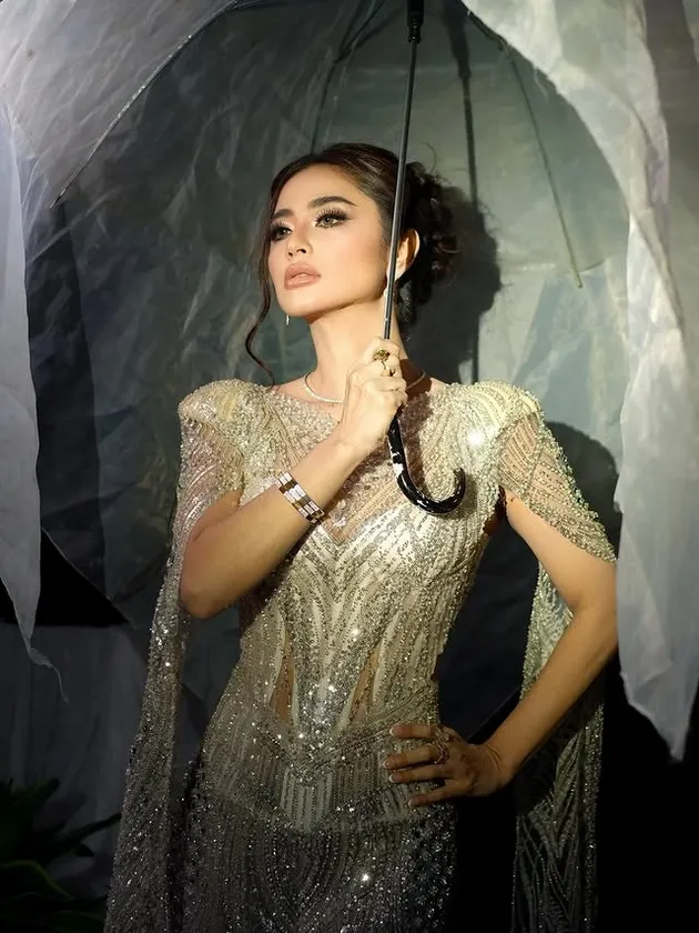Dewi Perssik tegaskan isu itu tidak benar
