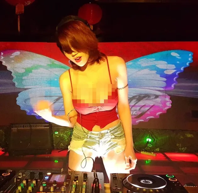 DJ Butterfly 36