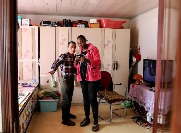 berita unik, pasangan beda ras, pasangan china afrika