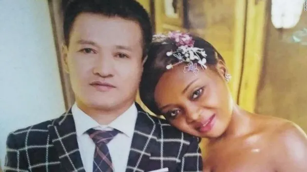 berita unik, pasangan beda ras, pasangan china afrika