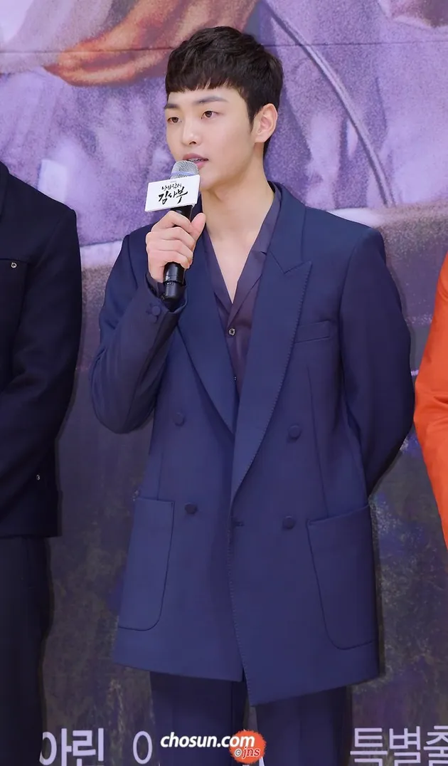 Aktor K-Drama November