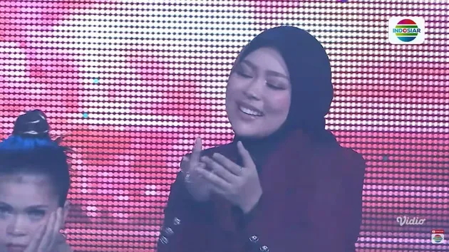 Selfi Yamma D'Academy 7 Top 10