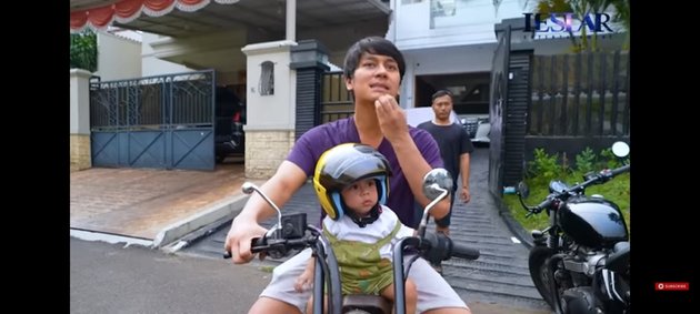   Once Criticized by Netizens, 8 Adorable Photos of Baby L, Lesti Kejora and Rizky Billar's Child, Riding a Motorcycle