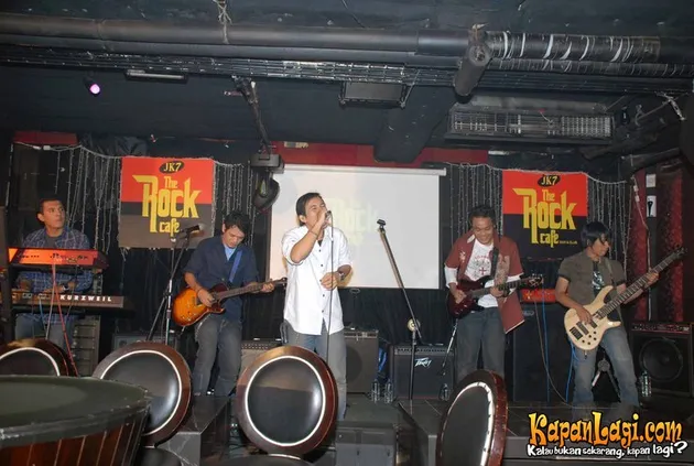 d band