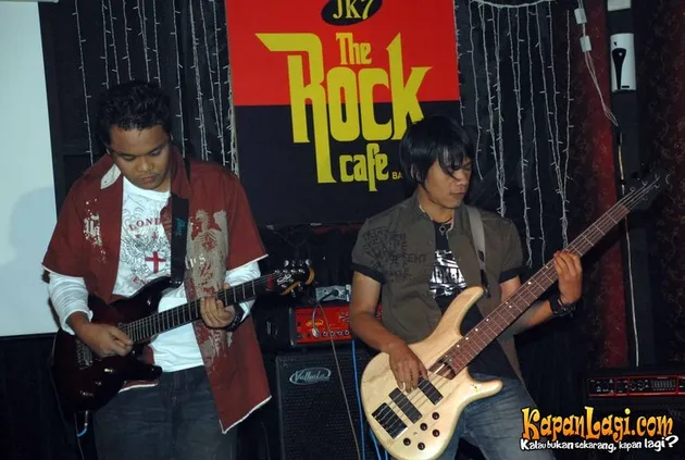 d band