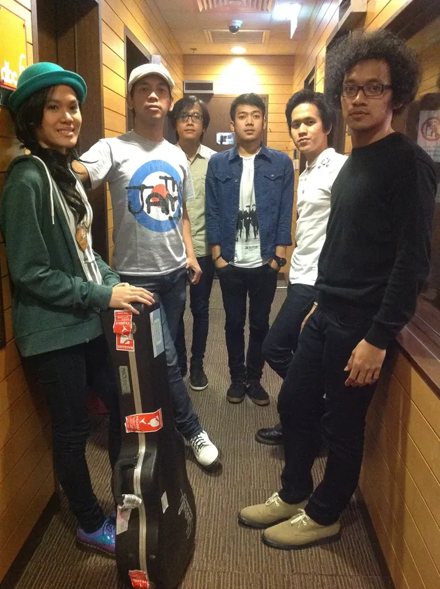 d masiv - Sheryl Sheinafia