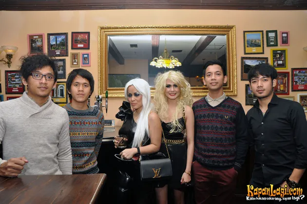 d masiv, dea mirella, ninda syamil