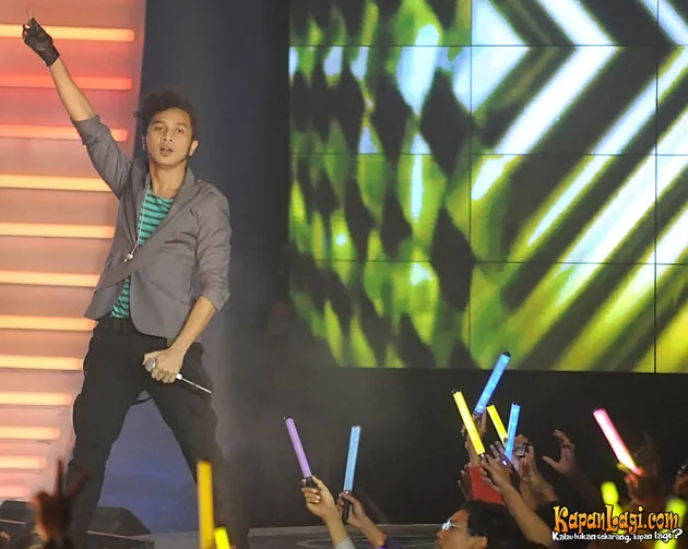 Dahsyatnya Awards 2011