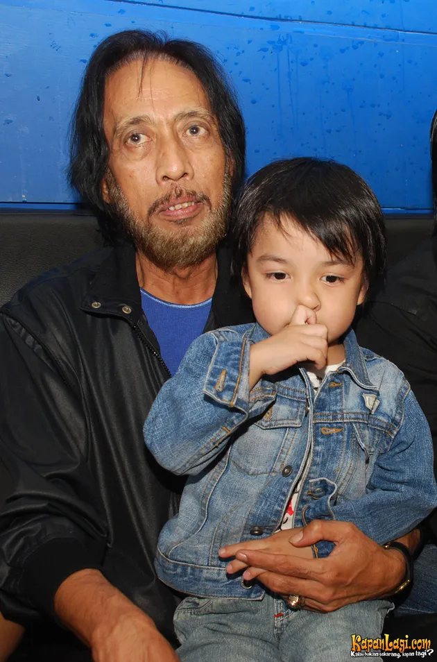 Damas, Murry Koes Plus