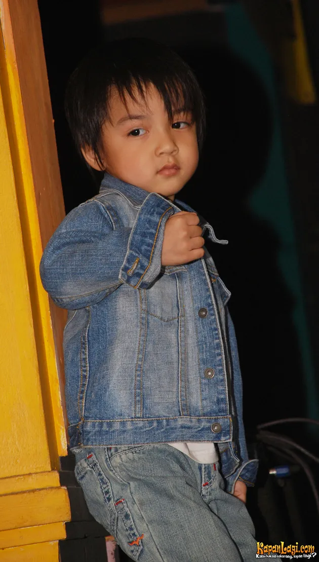 Damas, Murry Koes Plus