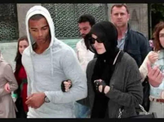 Seleb Hollywood Berhijab