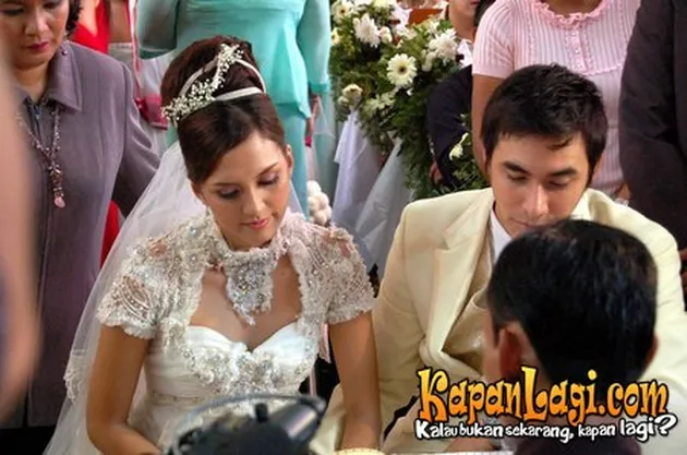 darius sinarthya-donna agnesia