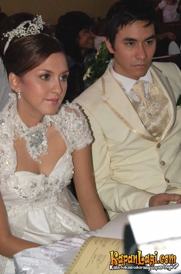 DARIUS SINARTHYA DAN DONNA AGNESIA KapanLagi donna darius 018 wawan