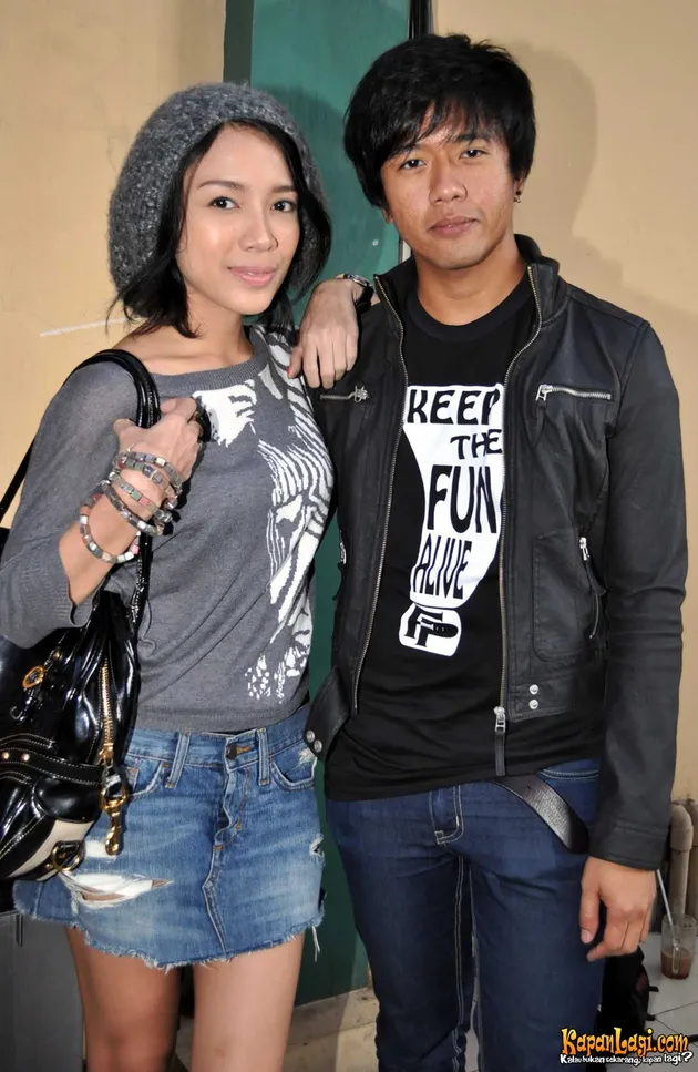 dea ananda / ariel nidji