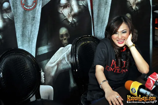 Debby Ayu