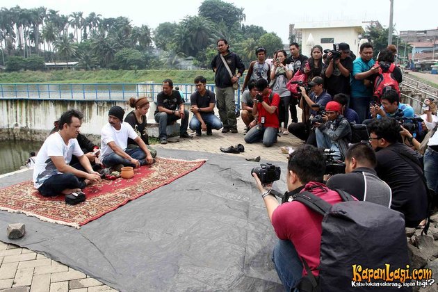 DEMI FILM HOROR JERITAN DANAU TERLARANG - RITUAL KHUSUS 