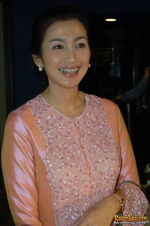desy ratnasari