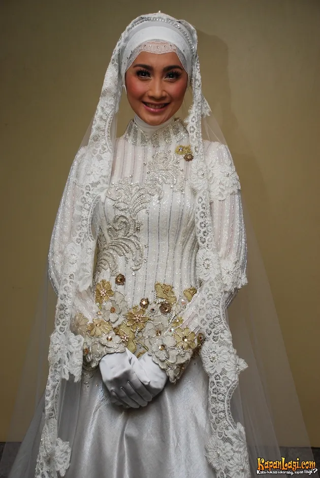Desy Ratnasari