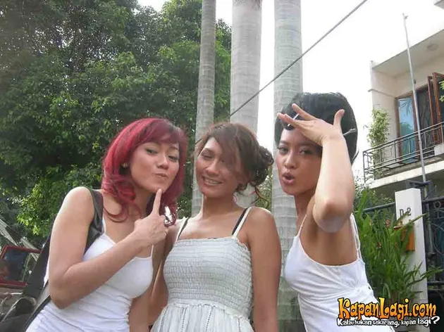 dewi dewi