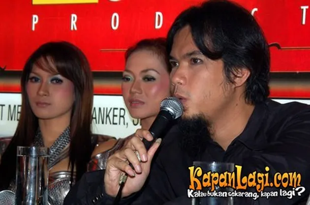 dewi dewi
