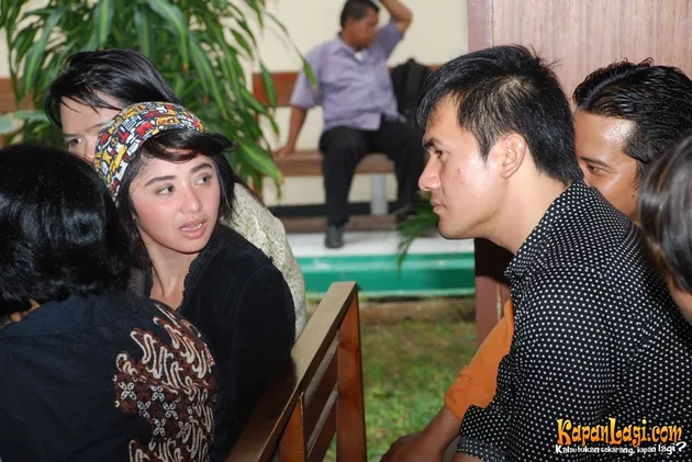 dewi perssik, saiful jamil