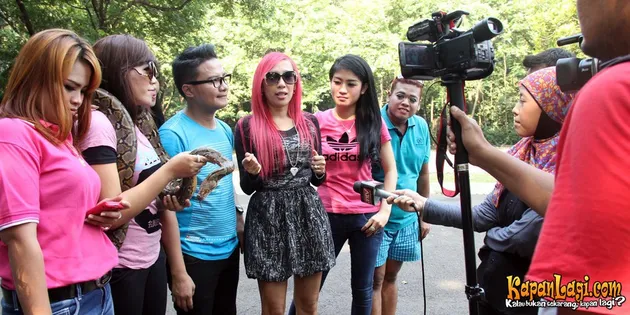 Dewi Sanca, Jay Jalalu