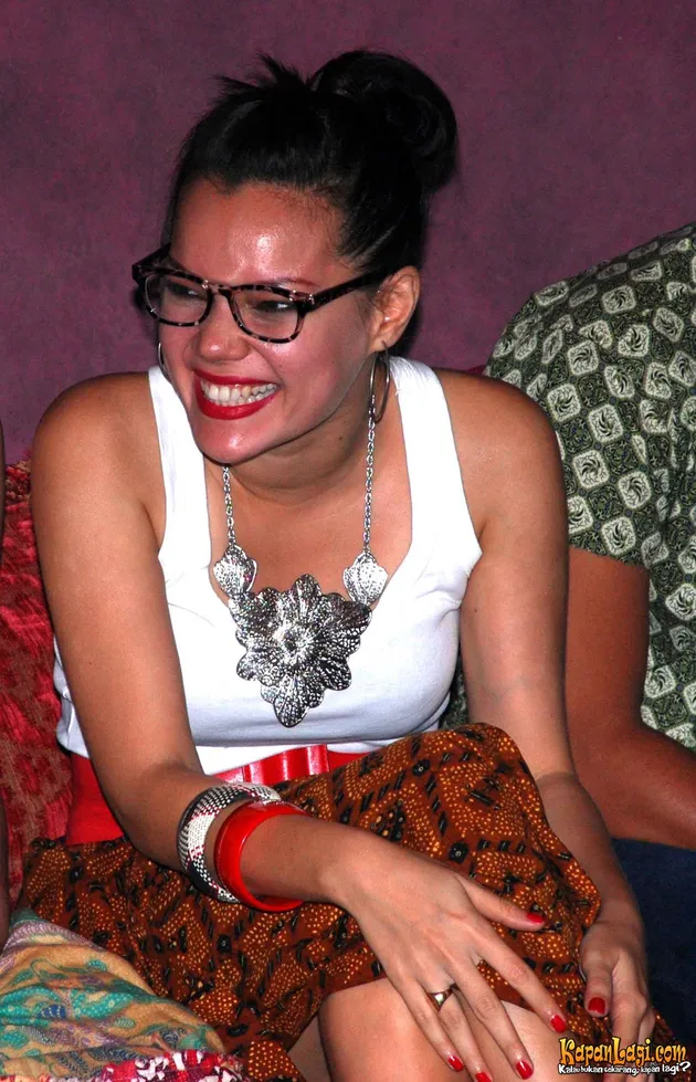 Dewi Sandra