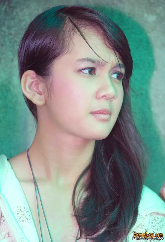 dhea anissa