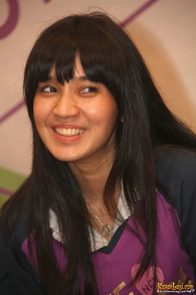 Dhini Aminarti