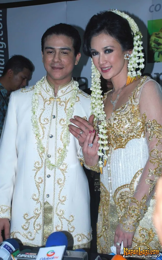 gathan saleh, dina lorenza