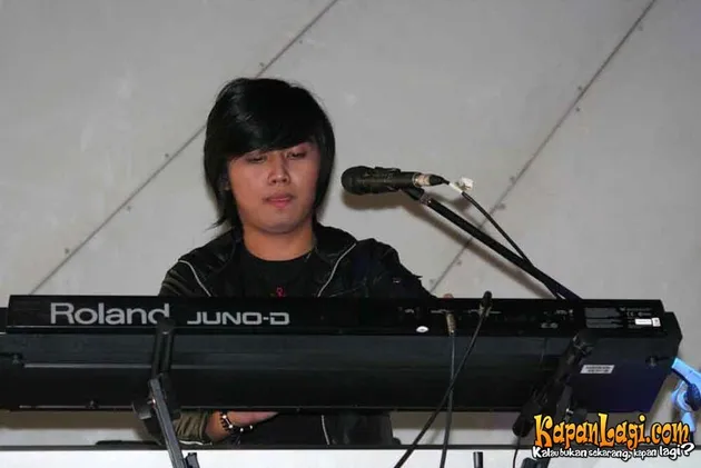 dinar band