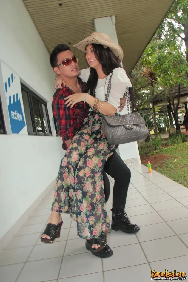 Dirly Idol - Celine Evalengista