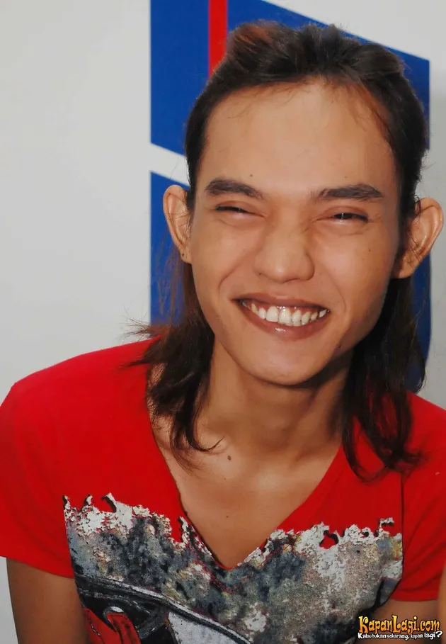 DODHY KANGEN BAND DARI KURUS HINGGA PADAT BERISI 
