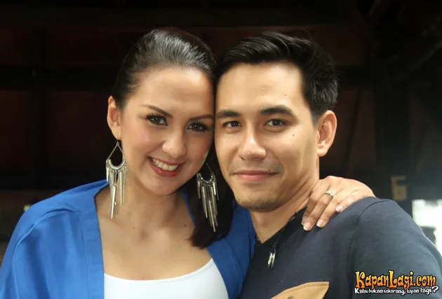 Donna Agnesia &amp; Darius Sinathrya