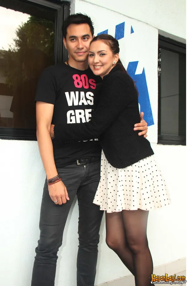 Donna Agnesia dan Darius Sinathrya