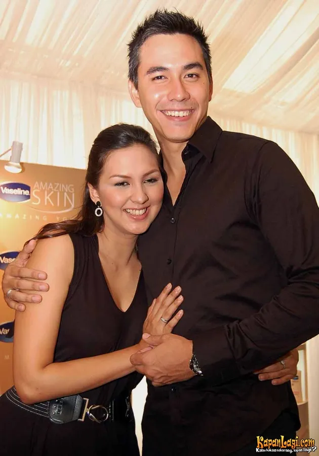 Donna Agnesia, Darius Sinathrya