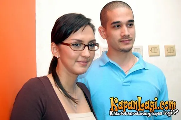 Donna Agnesia-Okan Cornelius