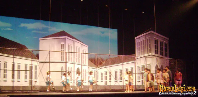 Laskar Pelangi Musikal