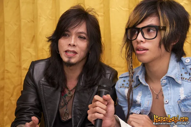Ovy &amp; Axel