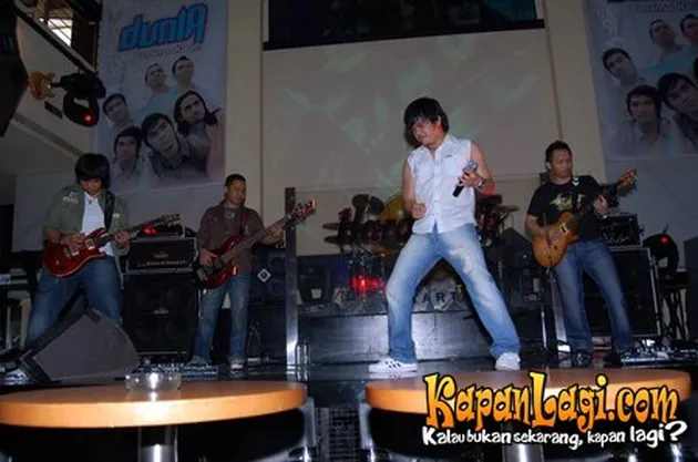 dunia band