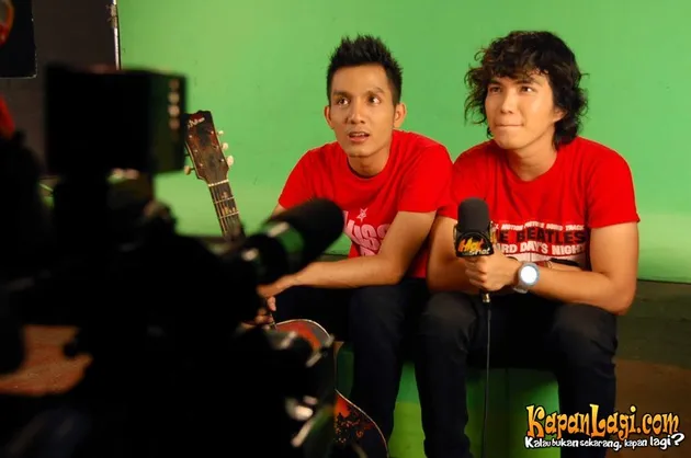 Aldi Taher, Bachan