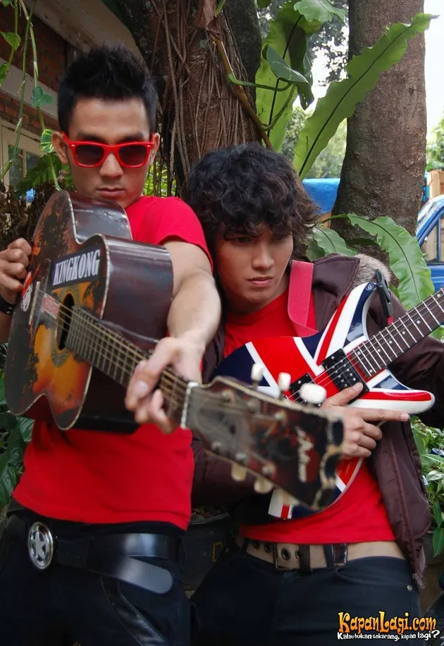 Aldi Taher, Bachan