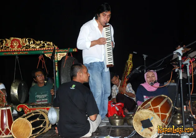 dwiki dharmawan