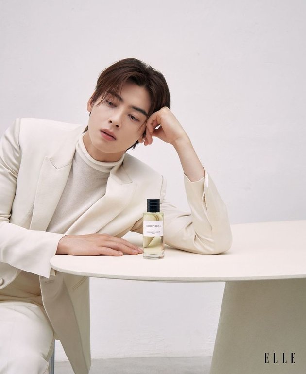 ASTRO Cha Eun Woo Flaunts Visuals in New Photos from Ad Pictorial