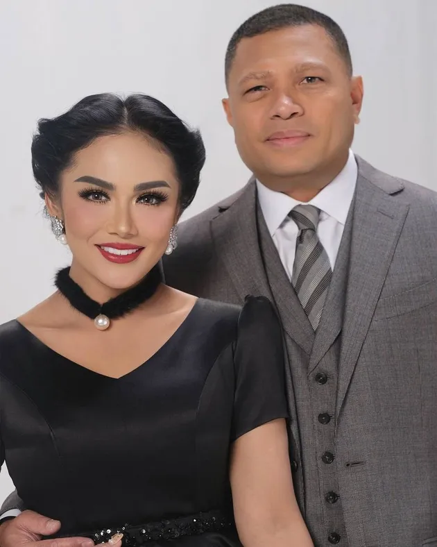Gaya Kris Dayanti dan Ashanty