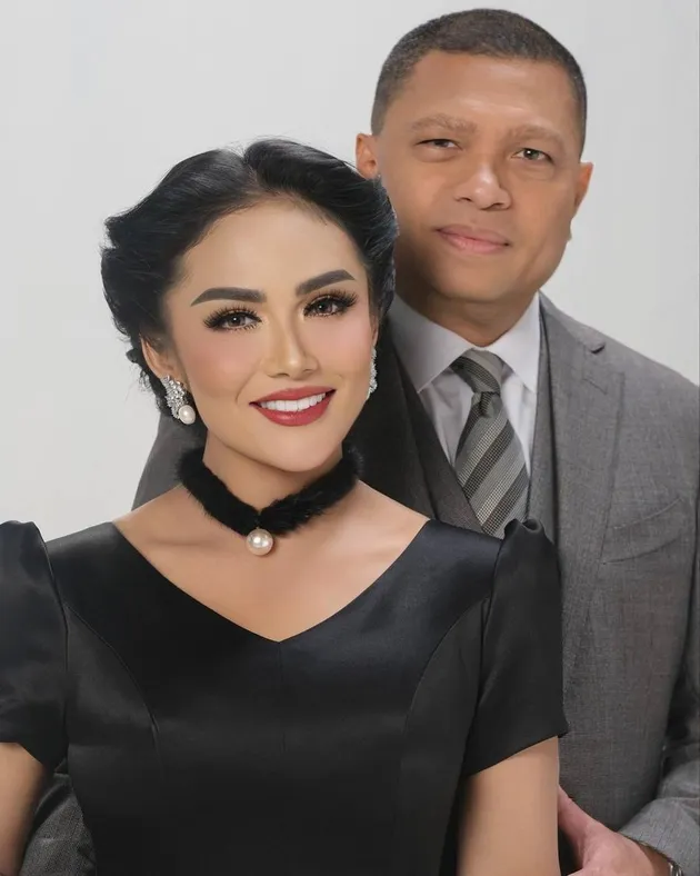 Gaya Kris Dayanti dan Ashanty