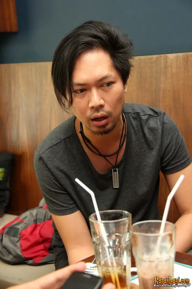 Edwin Cokelat dan muvann