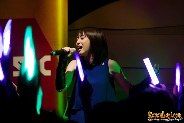 Eir Aoi