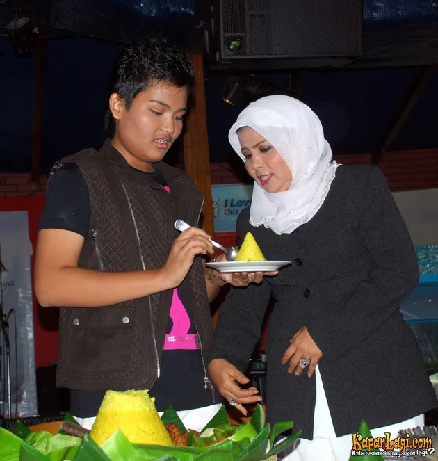 dewi sandra